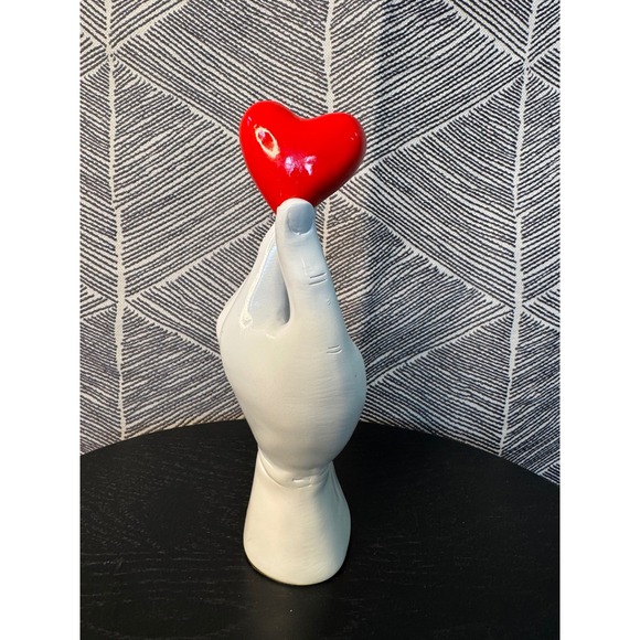 A Pinch of Love Hand Sculpture Holding Red Heart White Ceramic - Picture 5 of 7